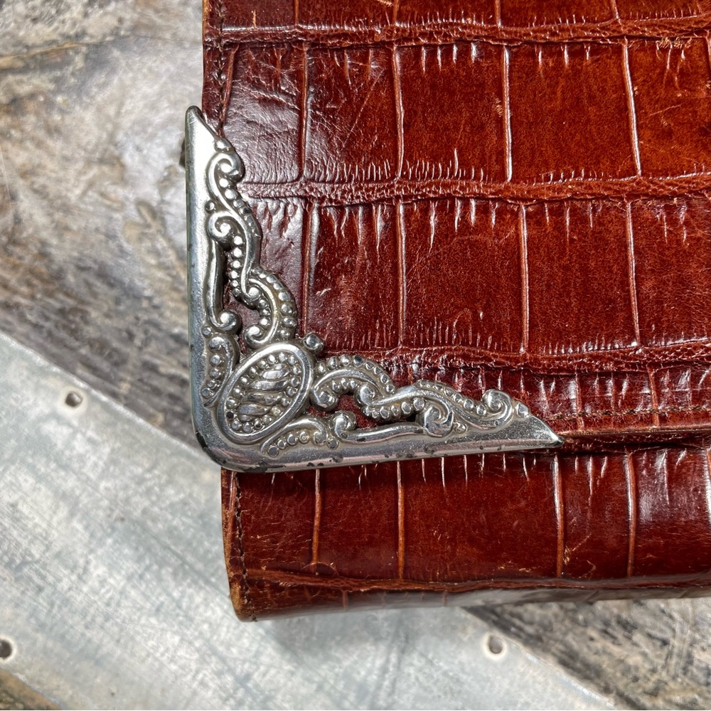 Brighton Brown Croc-Embossed Wallet Organizer Clutch with Silver Accents Y2K